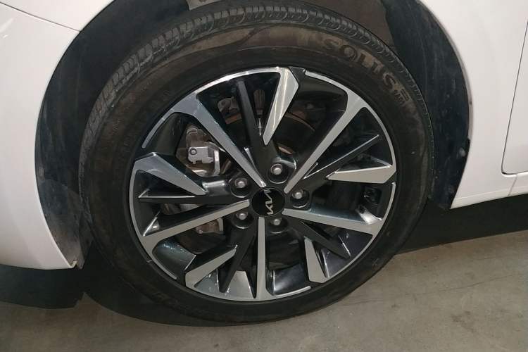 Used Kia K3 2021 Revised 1.5L CVT Fashion Edition Left Front Wheel Hub
