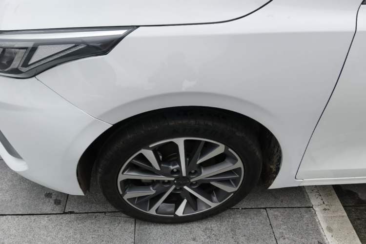 Used Kia K3 2021 Revised 1.5L CVT Fashion Edition Left Front Wheel Hub