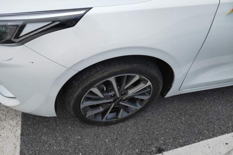 Used Kia K3 2021 Revised 1.5L CVT Fashion Edition Left Front Wheel Hub