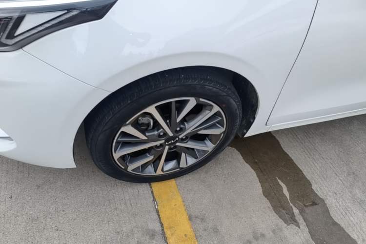 Used Kia K3 2021 Revised 1.5L CVT Youth Edition Left Front Wheel Hub