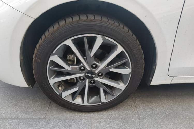 Used Kia K3 2021 Revised 1.5L CVT Fashion Edition Left Front Wheel Hub