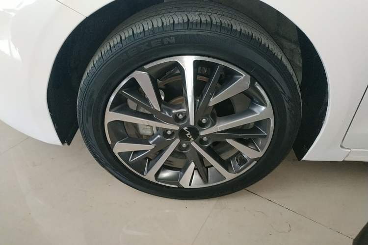 Used Kia K3 2021 Revised 1.5L CVT Fashion Edition Left Front Wheel Hub