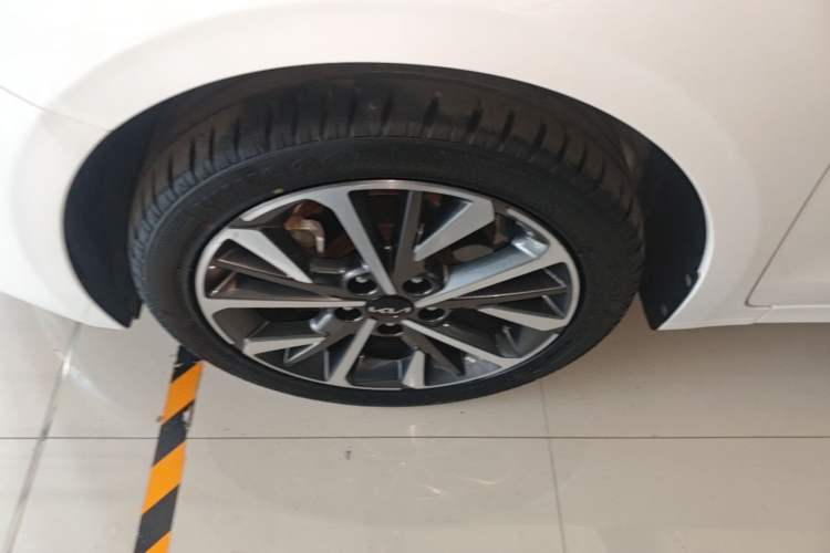 Used Kia K3 2021 Revised 1.5L CVT Fashion Edition Left Front Wheel Hub
