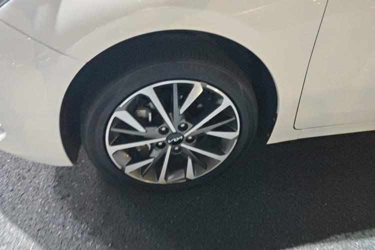 Used Kia K3 2021 Revised 1.5L CVT Fashion Edition Left Front Wheel Hub
