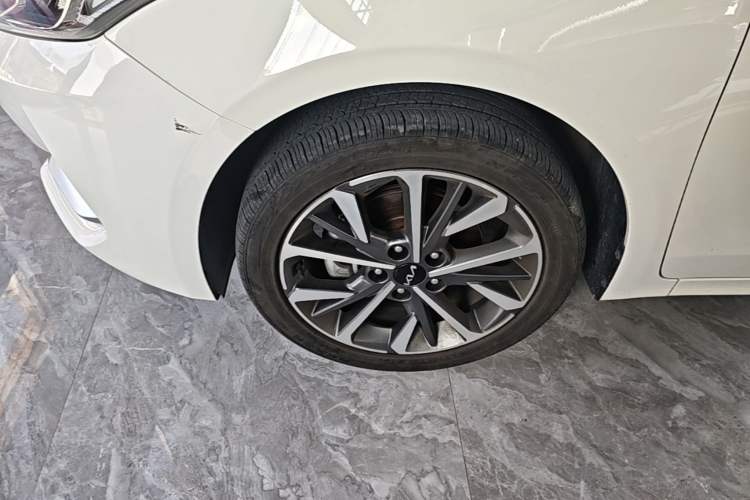 Used Kia K3 2021 Revised 1.5L CVT Fashion Edition Left Front Wheel Hub