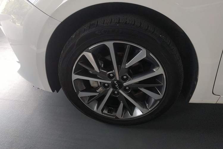 Used Kia K3 2021 Revised 1.5L CVT Fashion Edition Left Front Wheel Hub
