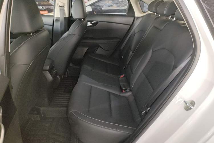 Used Kia K3 2021 Revised 1.5L CVT Fashion Edition Left Rear Seat