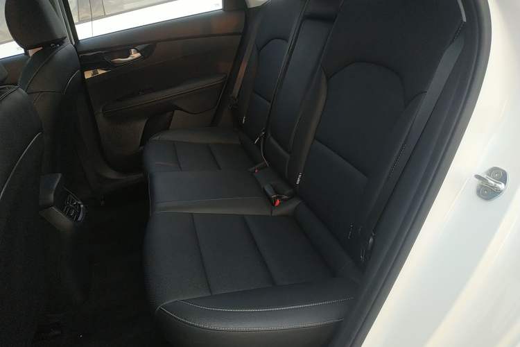 Used Kia K3 2021 Revised 1.5L CVT Fashion Edition Left Rear Seat