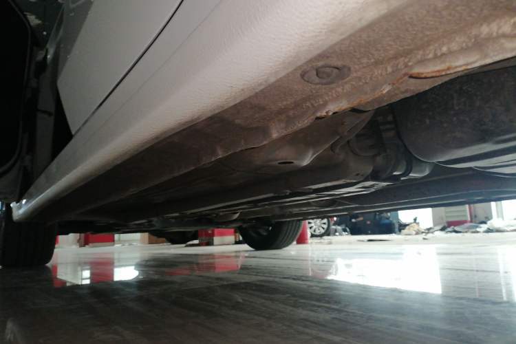 Used Kia K3 2021 Revised 1.5L CVT Fashion Edition Left Side Sill