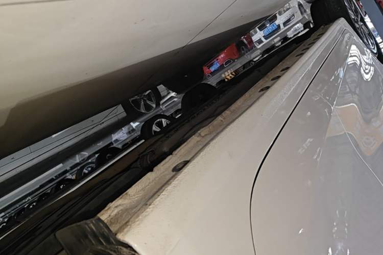 Used Kia K3 2021 Revised 1.5L CVT Fashion Edition Left Side Sill