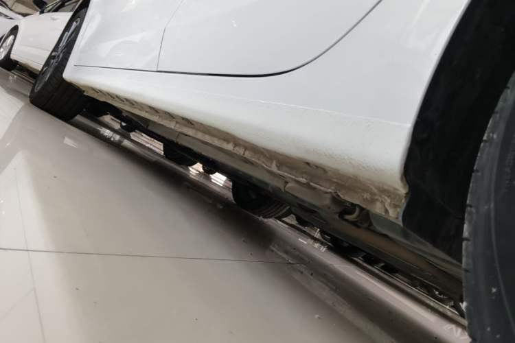 Used Kia K3 2021 Revised 1.5L CVT Fashion Edition Left Side Sill