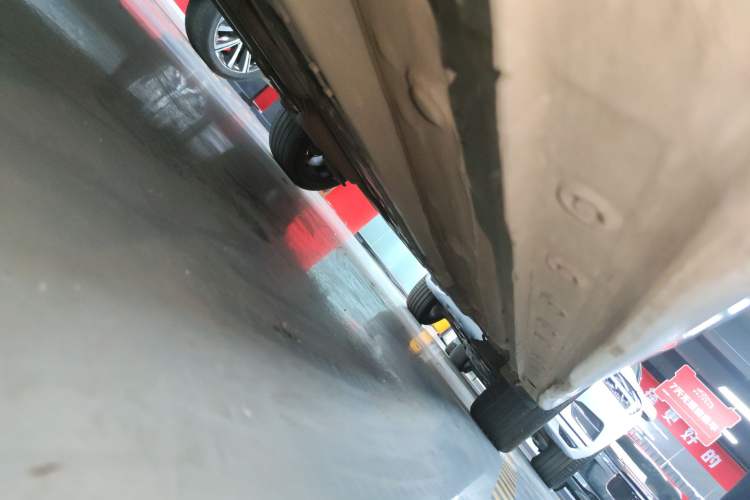 Used Kia K3 2021 Revised 1.5L CVT Fashion Edition Left Side Sill