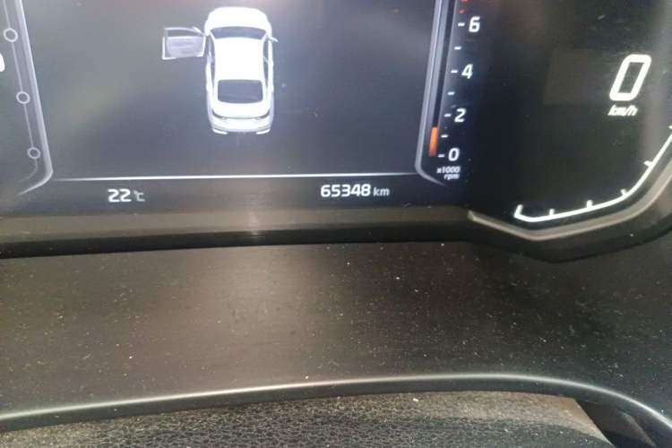 Used Kia K3 2021 1.5L CVT Fashion Edition Odometer Close Up