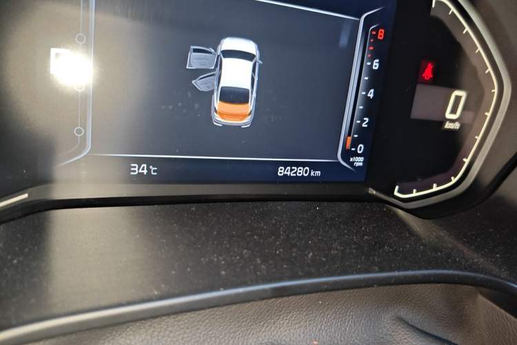 Used Kia K3 2021 Revised 1.5L CVT Fashion Edition Odometer Close Up