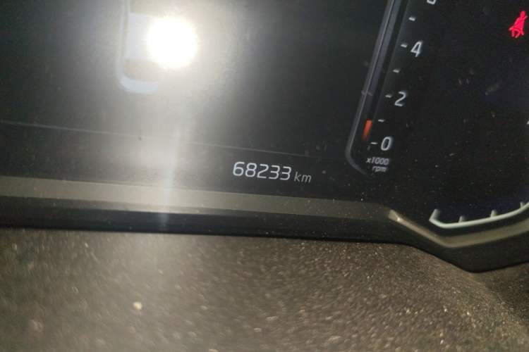 Used Kia K3 2021 1.5L CVT Fashion Edition Odometer Close Up