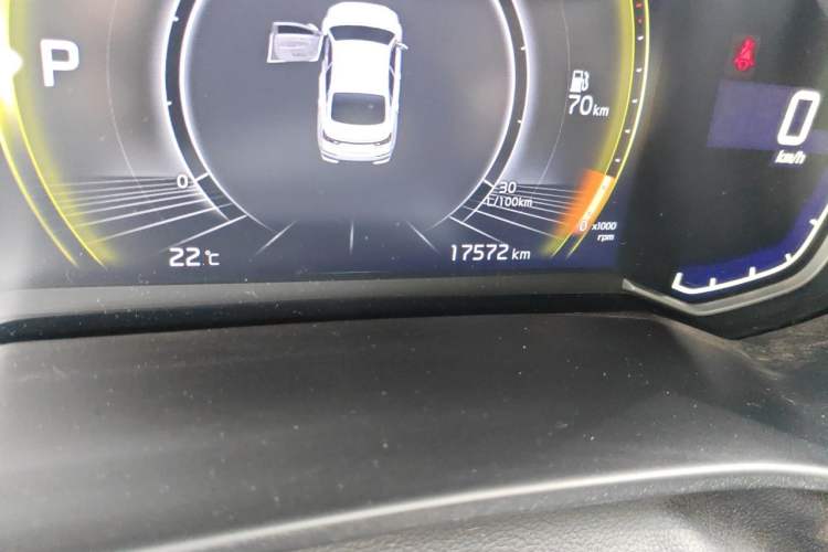 Used Kia K3 2021 1.5L CVT Fashion Edition Odometer Close Up