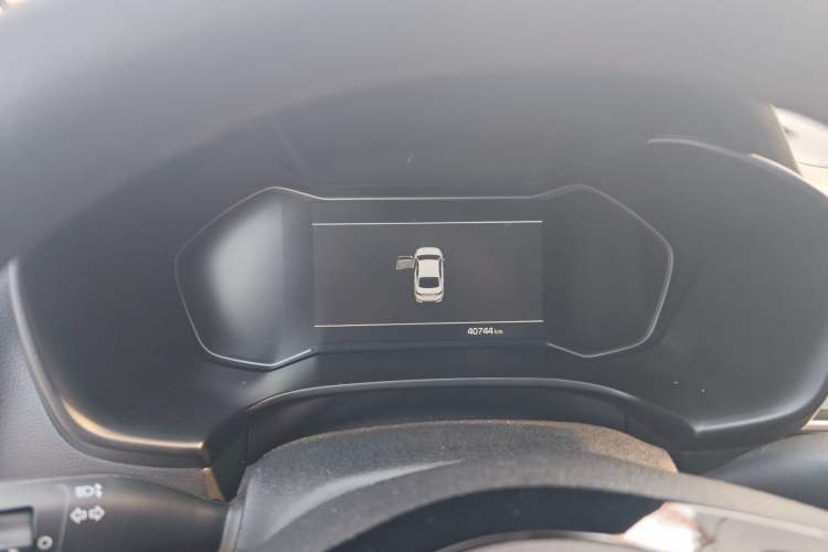Used Kia K3 2021 Revised 1.5L CVT Fashion Edition Odometer Close Up