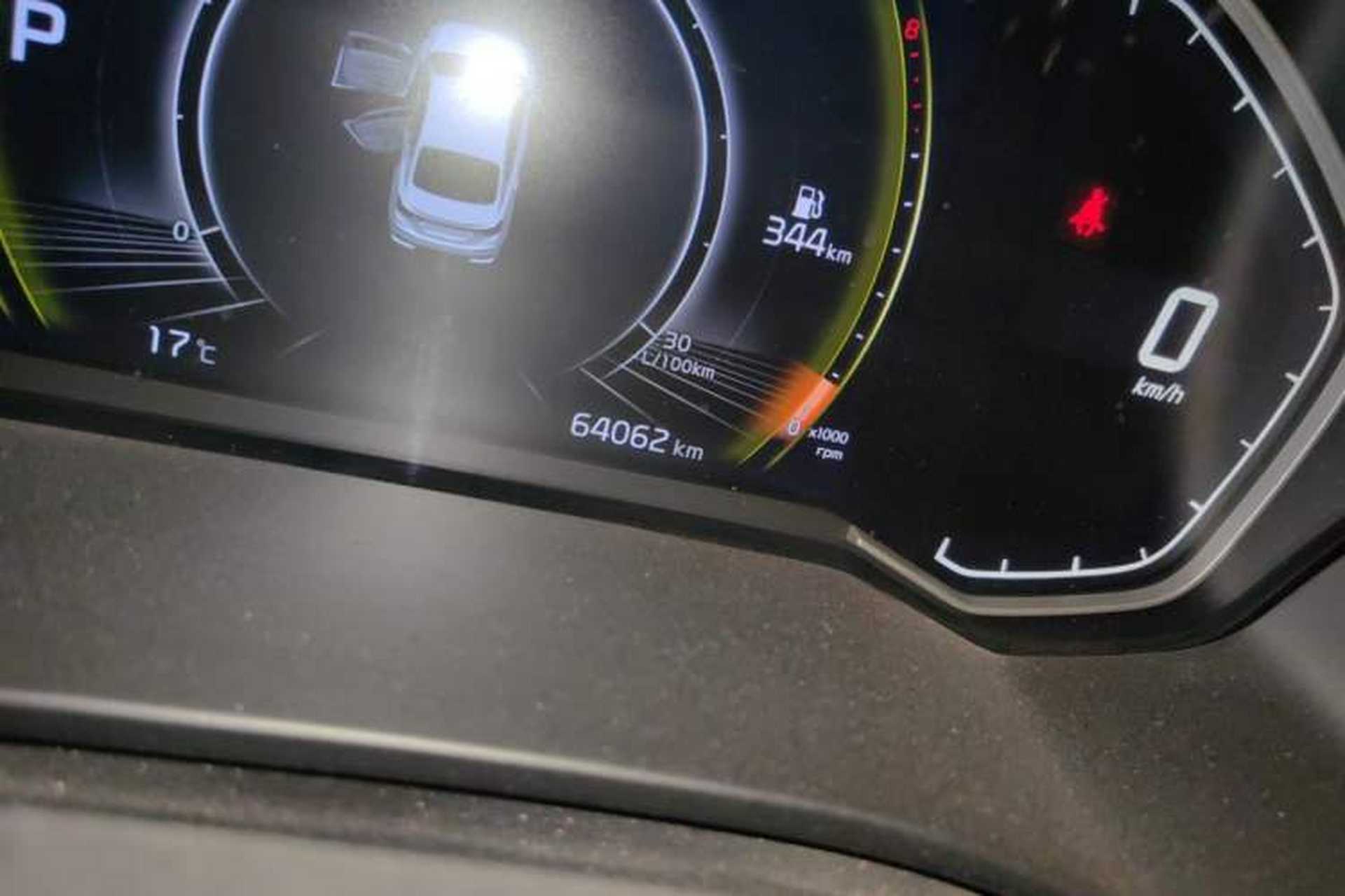 Used Kia K3 2021 Revised 1.5L CVT Fashion Edition Odometer Close Up