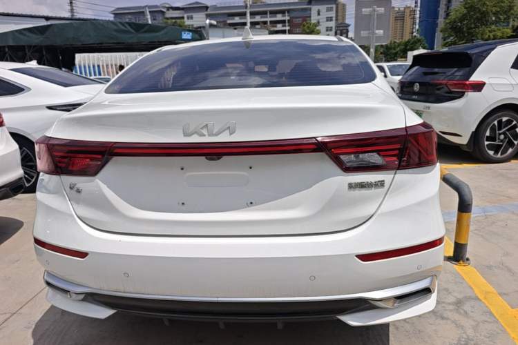 Used Kia K3 2021 Revised 1.5L CVT Fashion Edition Rear