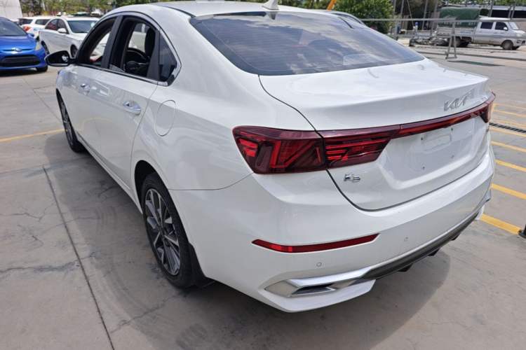 Used Kia K3 2021 Revised 1.5L CVT Fashion Edition Rear Left 45 Deg