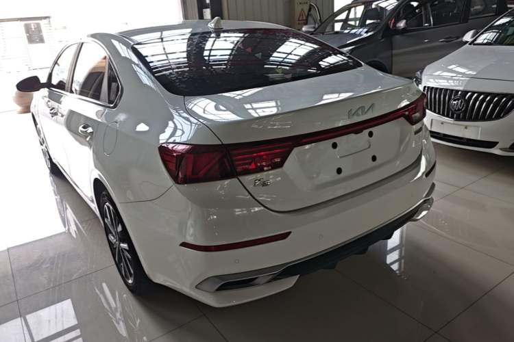 Used Kia K3 2021 Revised 1.5L CVT Fashion Edition Rear Left 45 Deg