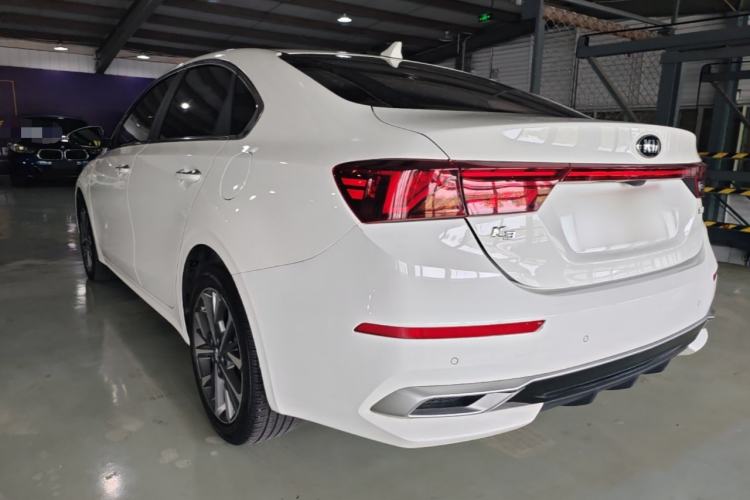 Used Kia K3 2021 1.5L CVT Fashion Edition Rear Left 45 Deg