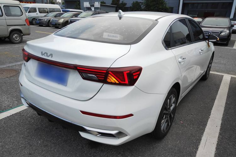 Used Kia K3 2021 Revised 1.5L CVT Fashion Edition Rear Right 45 Deg