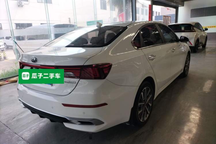 Used Kia K3 2021 1.5L CVT Fashion Edition Rear Right 45 Deg