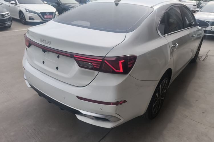 Used Kia K3 2021 Revised 1.5L CVT Fashion Edition Rear Right 45 Deg