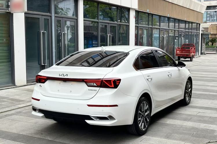 Used Kia K3 2021 Revised 1.5L CVT Fashion Edition Rear Right 45 Deg