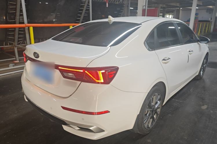 Used Kia K3 2021 1.5L CVT Fashion Edition Rear Right 45 Deg