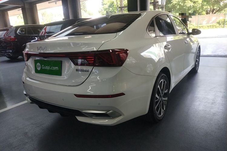 Used Kia K3 2021 Revised 1.5L CVT Fashion Edition Rear Right 45 Deg