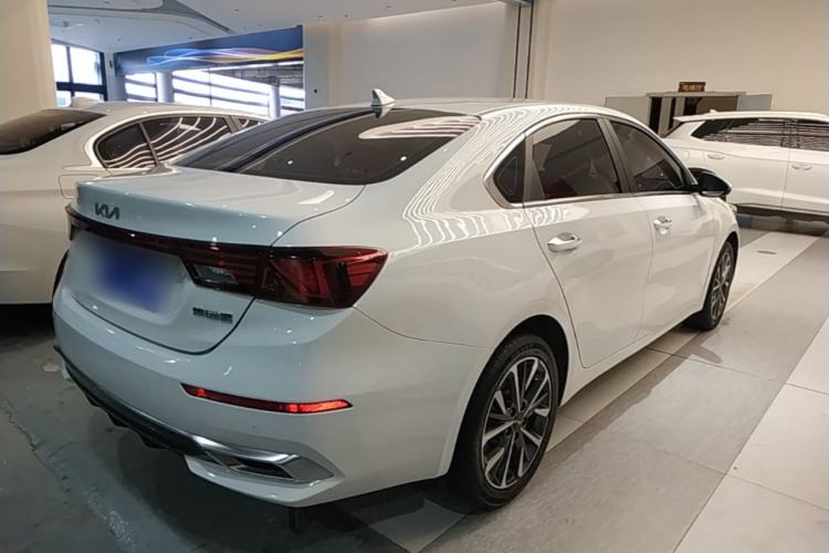 Used Kia K3 2021 Revised 1.5L CVT Fashion Edition Rear Right 45 Deg