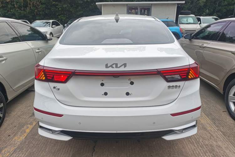 Used Kia K3 2021 Revised 1.5L CVT Fashion Edition Rear