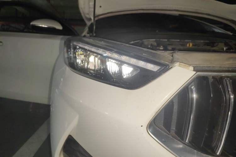Used Kia K3 2021 1.5L CVT Fashion Edition Right Front Headlight