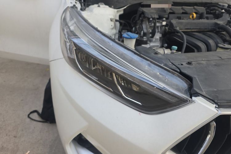 Used Kia K3 2021 Revised 1.5L CVT Fashion Edition Right Front Headlight