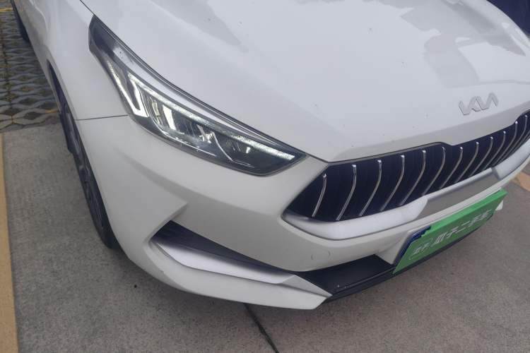 Used Kia K3 2021 Revised 1.5L CVT Fashion Edition Right Front Headlight