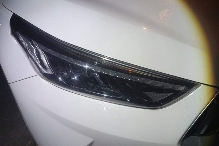 Used Kia K3 2021 Revised 1.5L CVT Fashion Edition Right Front Headlight