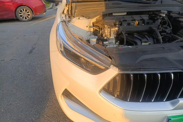 Used Kia K3 2021 Revised 1.5L CVT Youth Edition Right Front Headlight