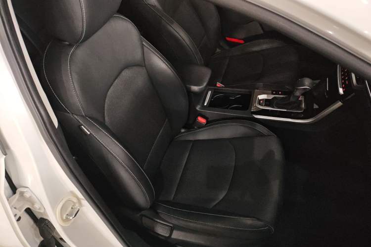 Used Kia K3 2021 Revised 1.5L CVT Fashion Edition Right Front Seat