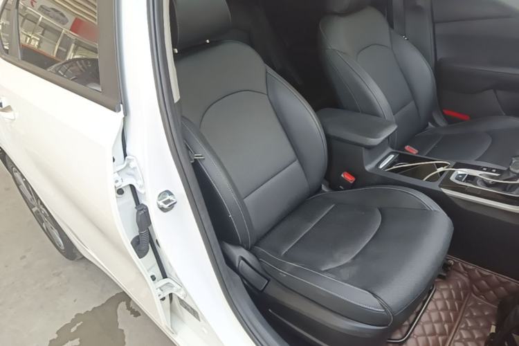 Used Kia K3 2021 Revised 1.5L CVT Youth Edition Right Front Seat