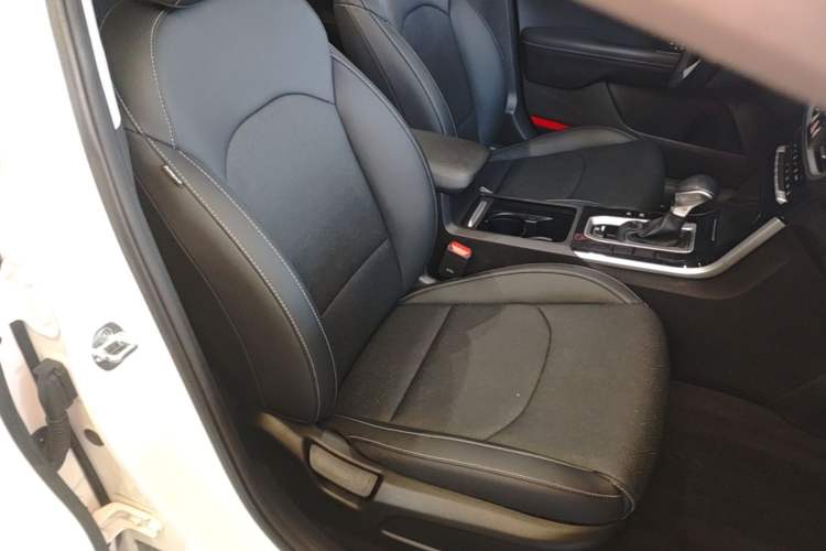 Used Kia K3 2021 Revised 1.5L CVT Fashion Edition Right Front Seat