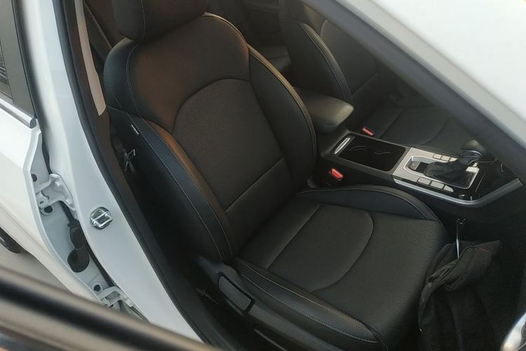 Used Kia K3 2021 Revised 1.5L CVT Fashion Edition Right Front Seat