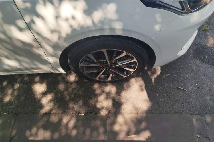Used Kia K3 2021 1.5L CVT Fashion Edition Right Front Wheel Hub