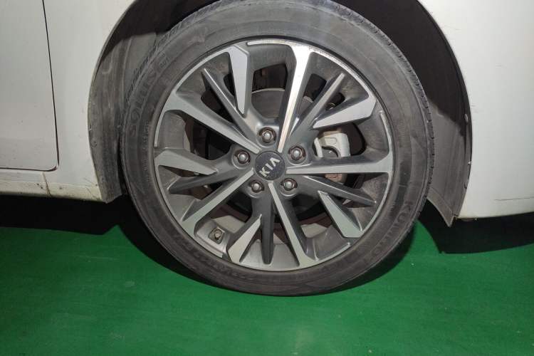 Used Kia K3 2021 1.5L CVT Fashion Edition Right Front Wheel Hub