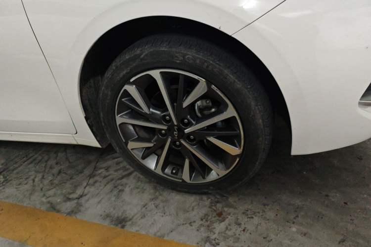 Used Kia K3 2021 1.5L CVT Fashion Edition Right Front Wheel Hub
