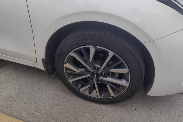Used Kia K3 2021 Revised 1.5L CVT Fashion Edition Right Front Wheel Hub