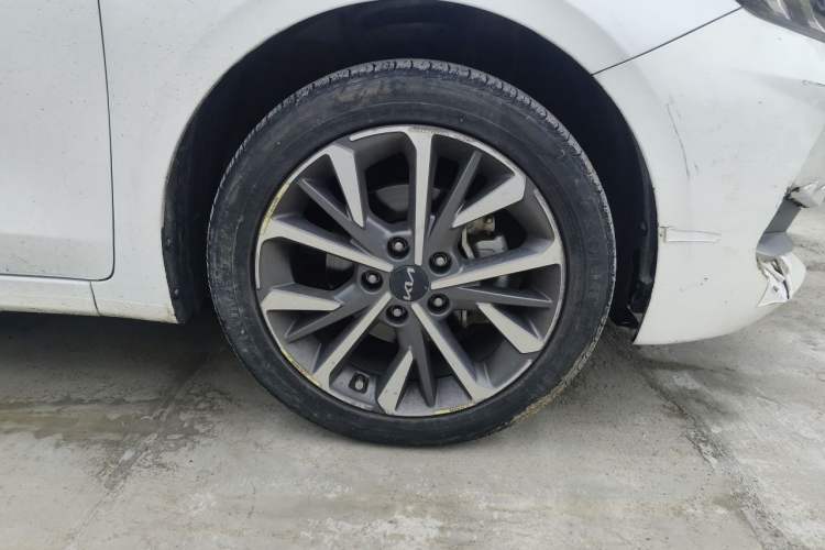 Used Kia K3 2021 Revised 1.5L CVT Fashion Edition Right Front Wheel Hub