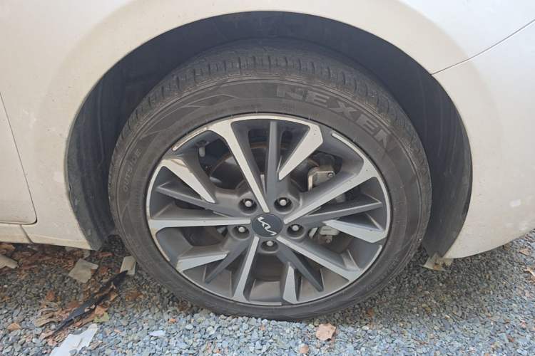 Used Kia K3 2021 Revised 1.5L CVT Fashion Edition Right Front Wheel Hub