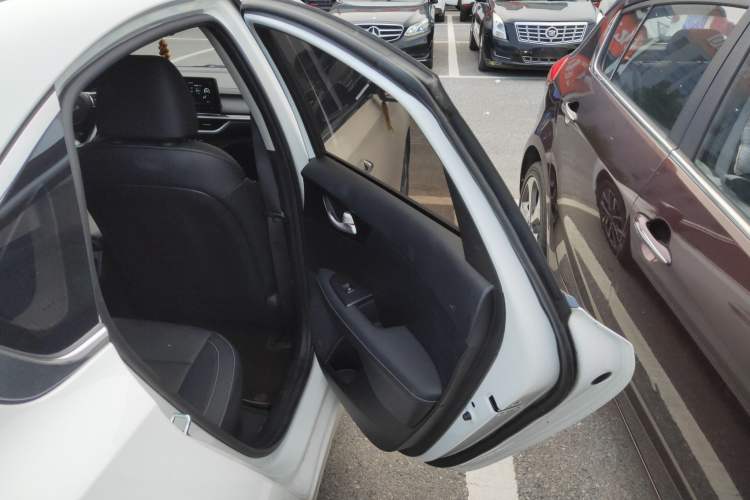 Used Kia K3 2021 Revised 1.5L CVT Fashion Edition Right Rear Door Interior